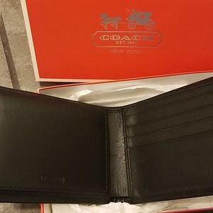 Coach wallet